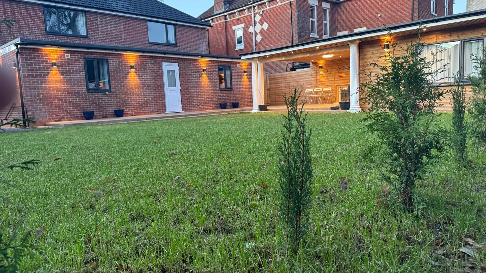 Peace House Hotel Waterlooville Exterior photo
